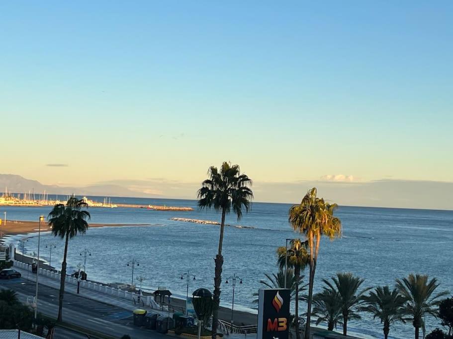 Benalbeach En La Playa Benalmadena Exterior photo