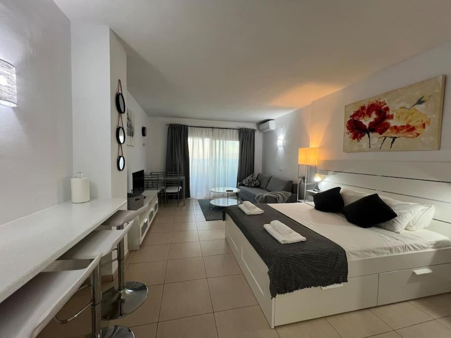 Benalbeach En La Playa Benalmadena Exterior photo
